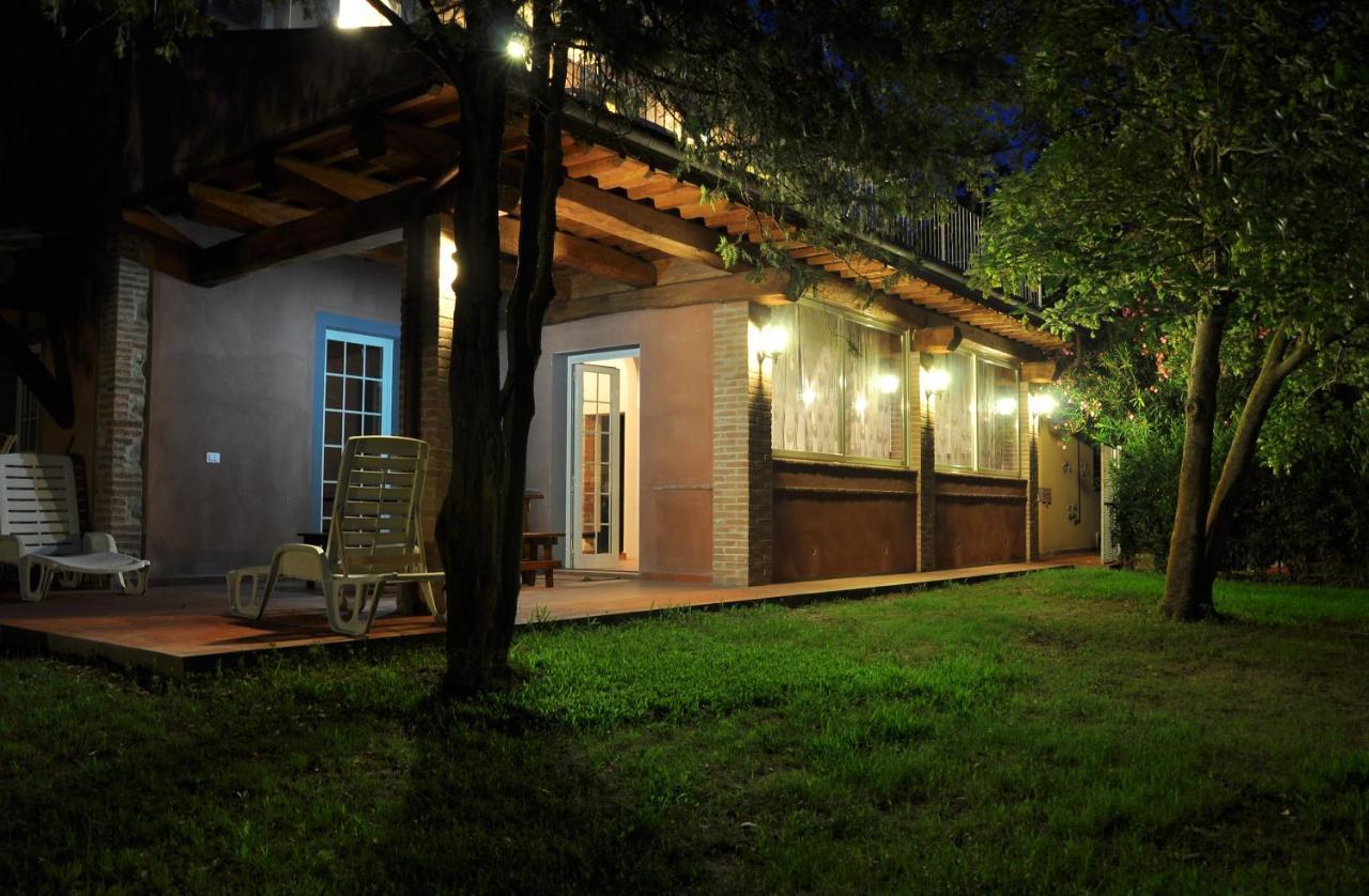 Podere Campi Al Mare Доноратико Екстериор снимка