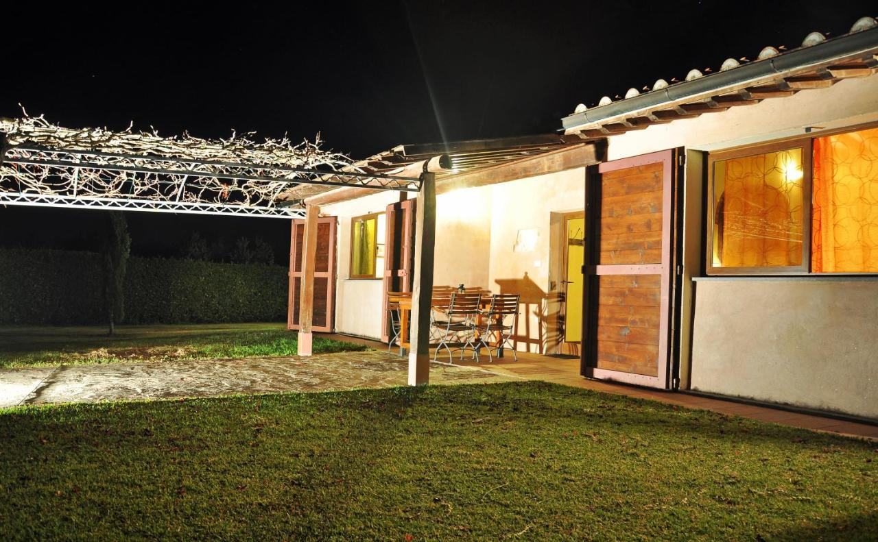 Podere Campi Al Mare Доноратико Екстериор снимка