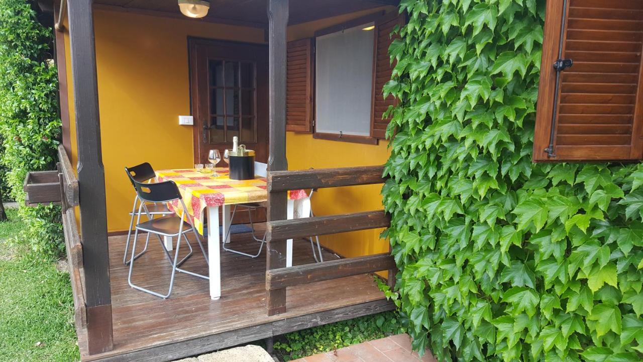 Podere Campi Al Mare Доноратико Екстериор снимка