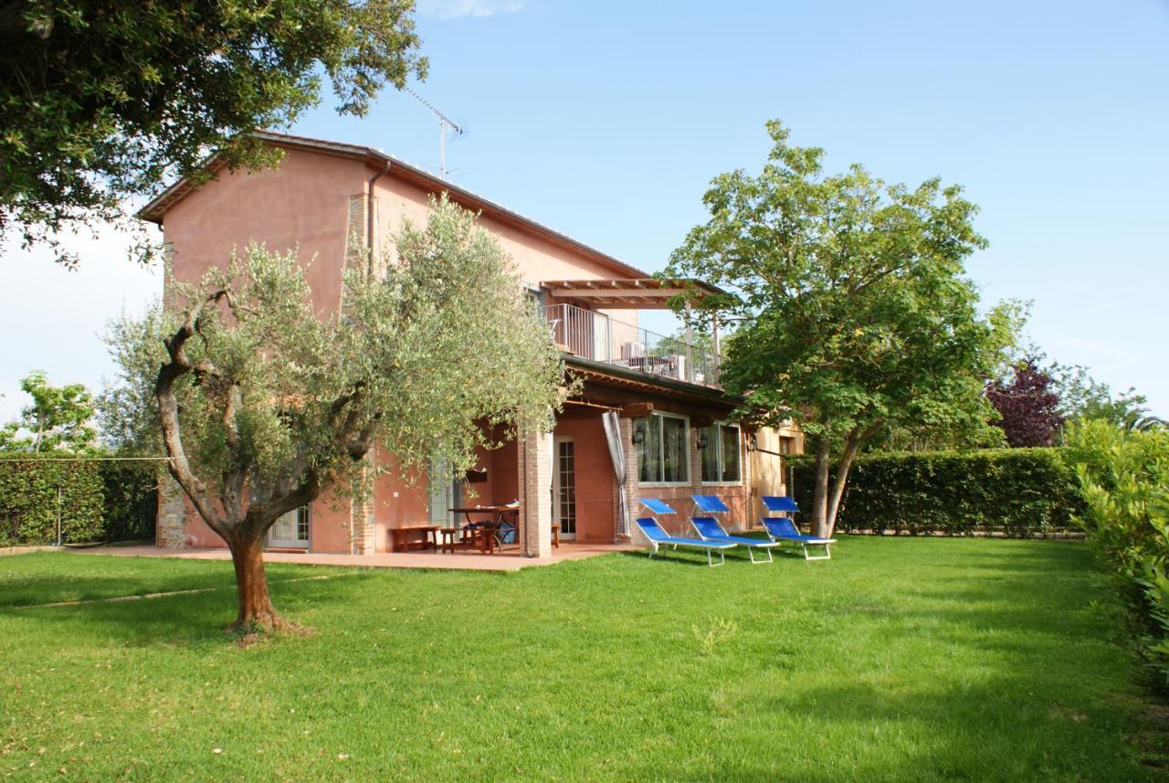 Podere Campi Al Mare Доноратико Екстериор снимка